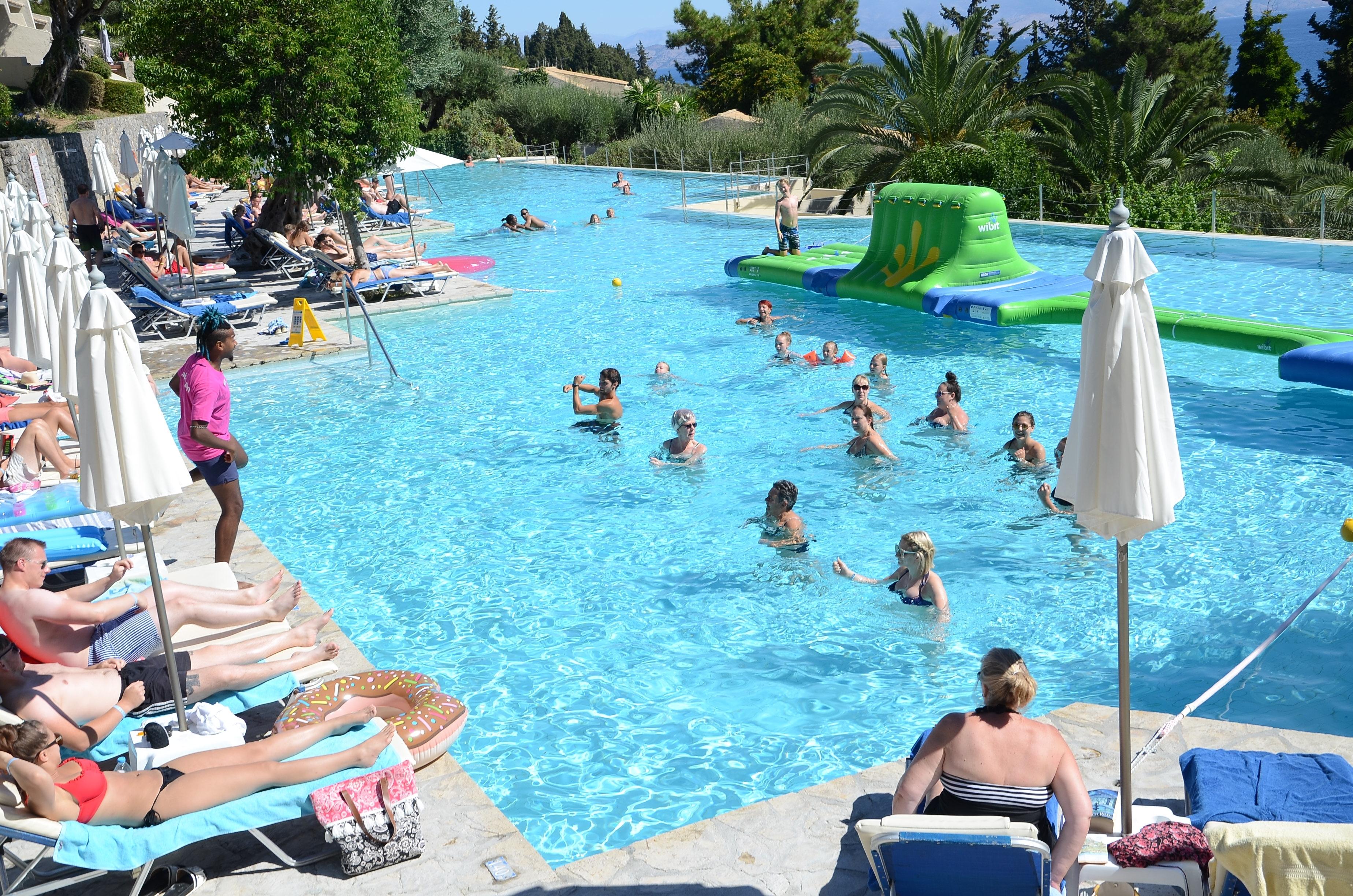 Aeolos Beach Resort Gastouri  Esterno foto