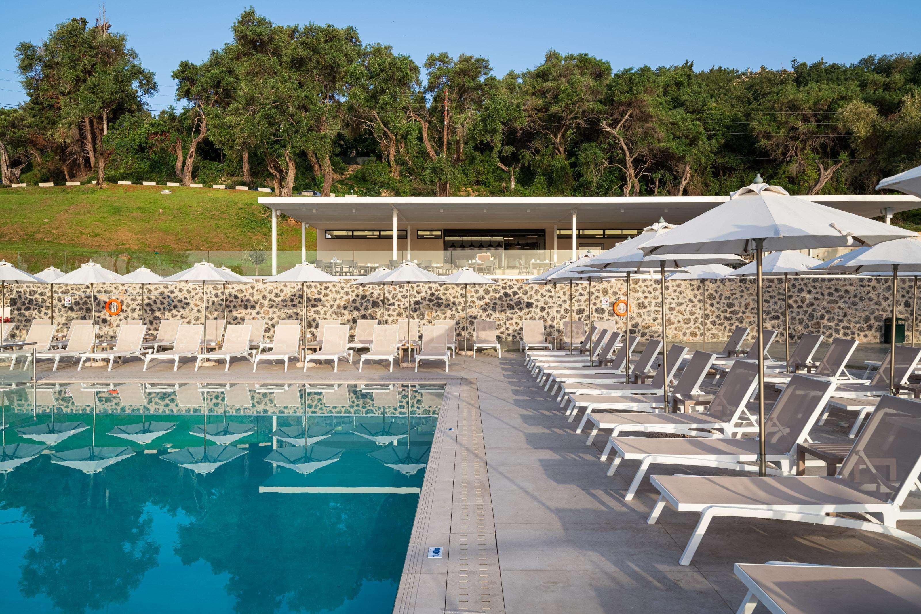 Aeolos Beach Resort Gastouri  Esterno foto